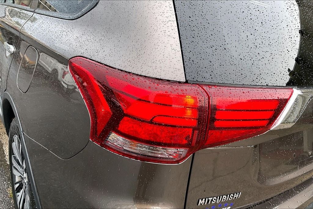 2019 Mitsubishi Outlander SE