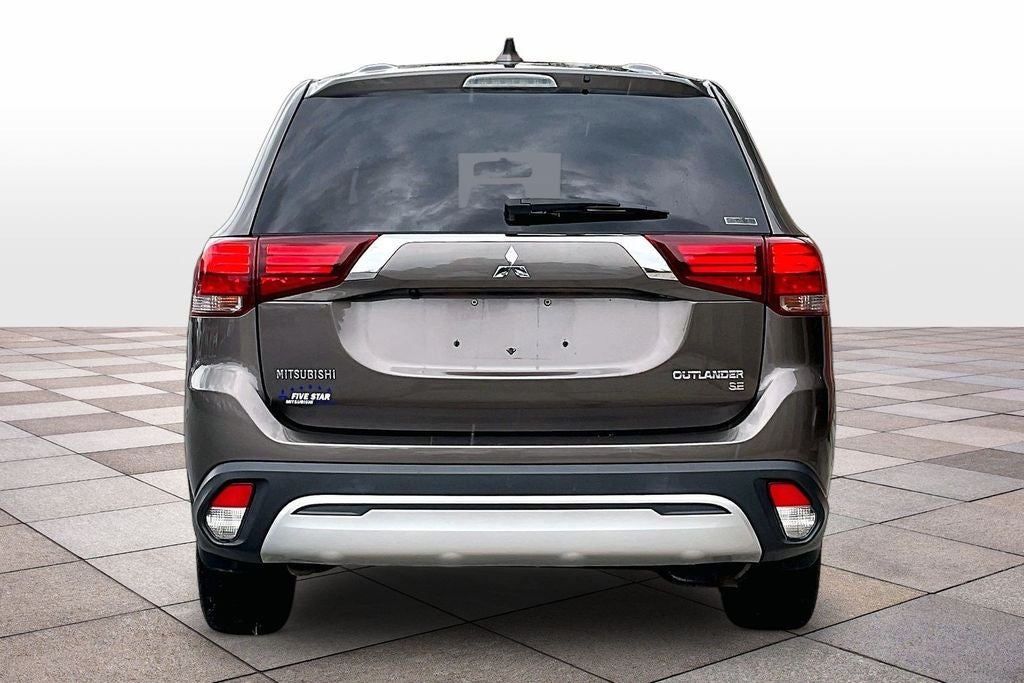 2019 Mitsubishi Outlander SE