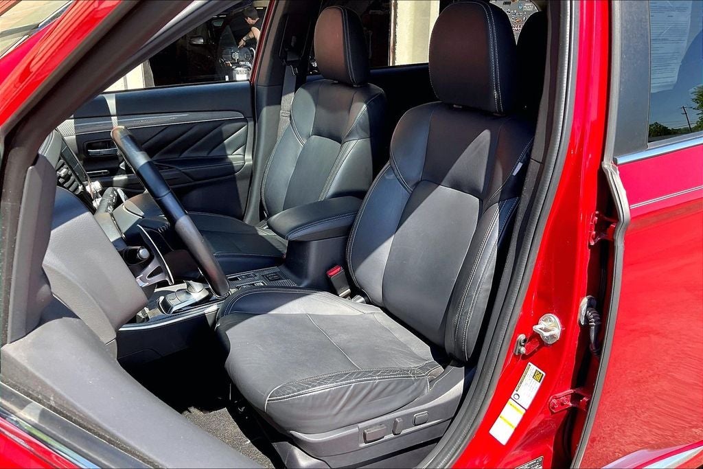 2020 Mitsubishi Outlander PHEV GT