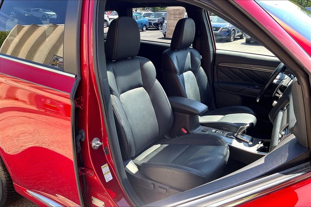 2020 Mitsubishi Outlander PHEV GT