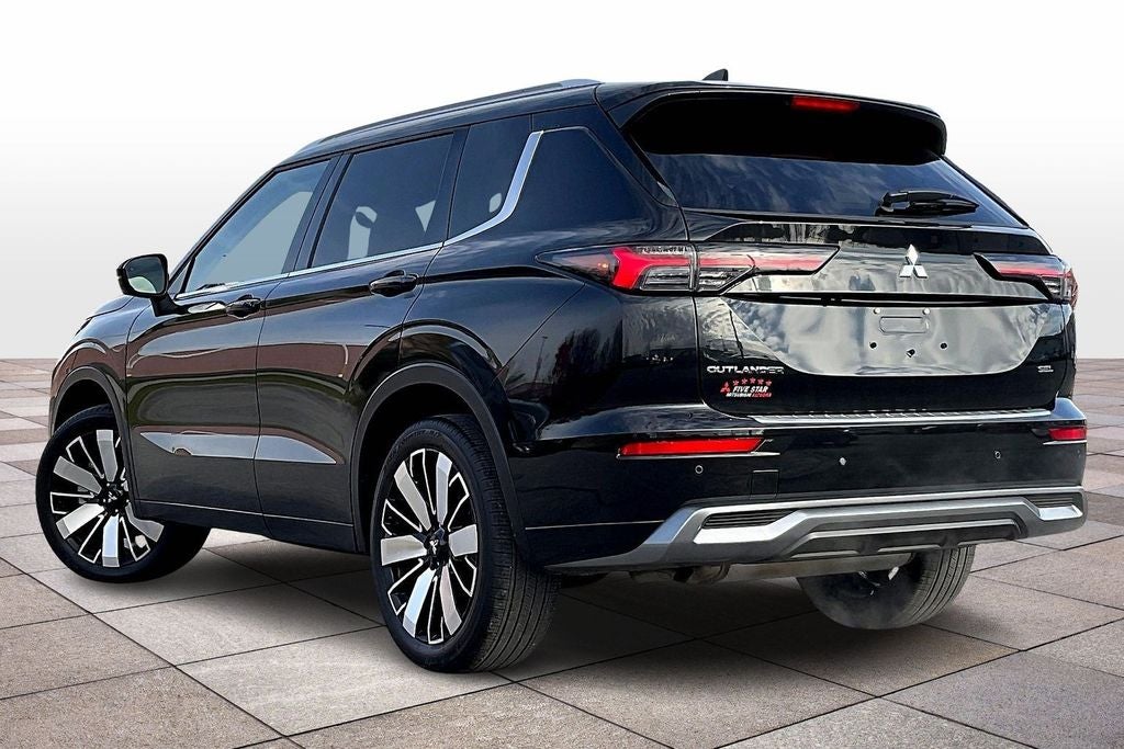 2025 Mitsubishi Outlander SEL