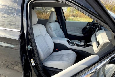 2025 Mitsubishi Outlander SEL