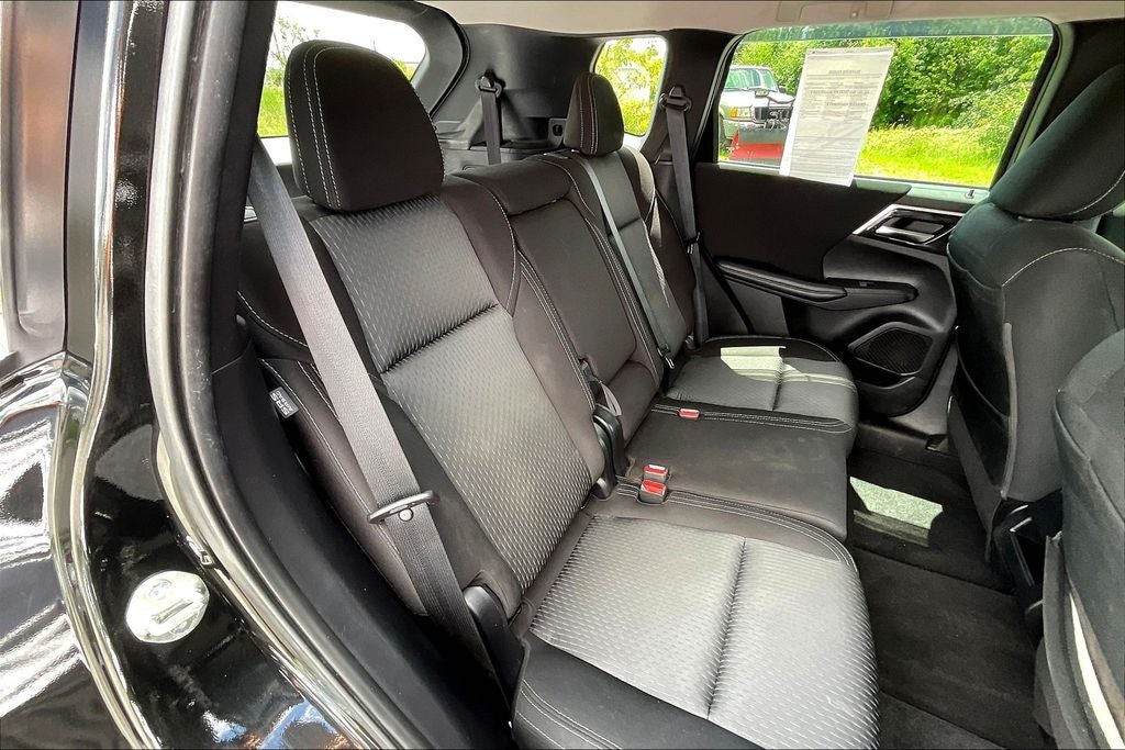 2022 Mitsubishi Outlander ES