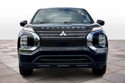2022 Mitsubishi Outlander ES