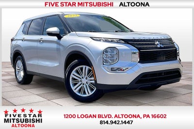 2022 Mitsubishi Outlander ES