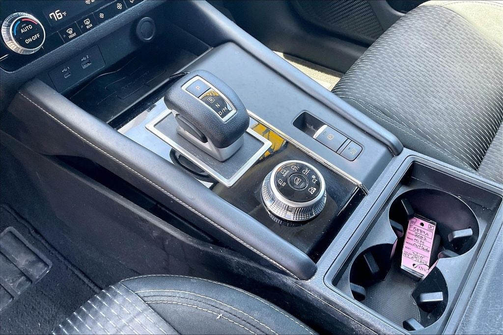 2022 Mitsubishi Outlander ES