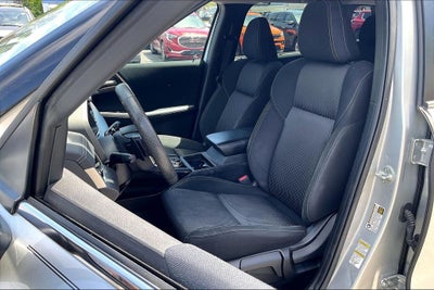 2022 Mitsubishi Outlander ES