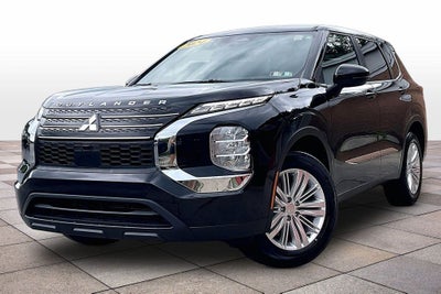 2024 Mitsubishi Outlander ES