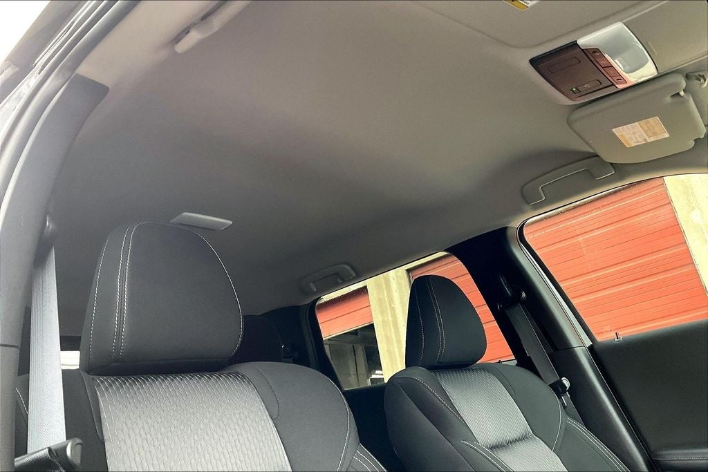2024 Mitsubishi Outlander ES