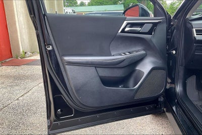 2024 Mitsubishi Outlander ES