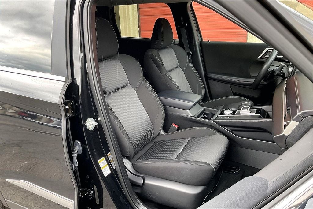 2024 Mitsubishi Outlander ES