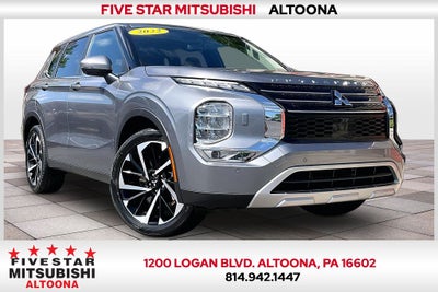 2022 Mitsubishi Outlander SE