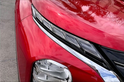 2023 Mitsubishi Outlander SE