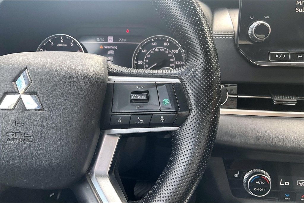 2022 Mitsubishi Outlander SEL