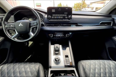 2022 Mitsubishi Outlander SEL