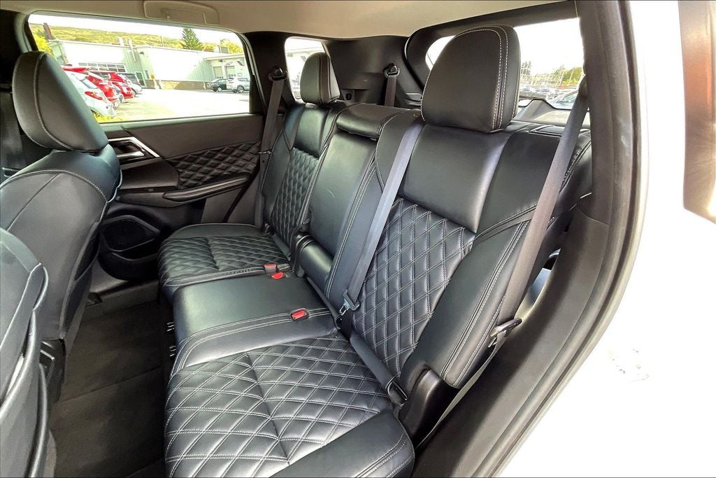 2022 Mitsubishi Outlander SEL