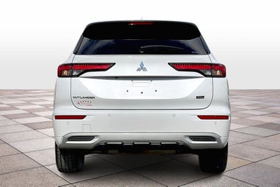 2022 Mitsubishi Outlander SEL