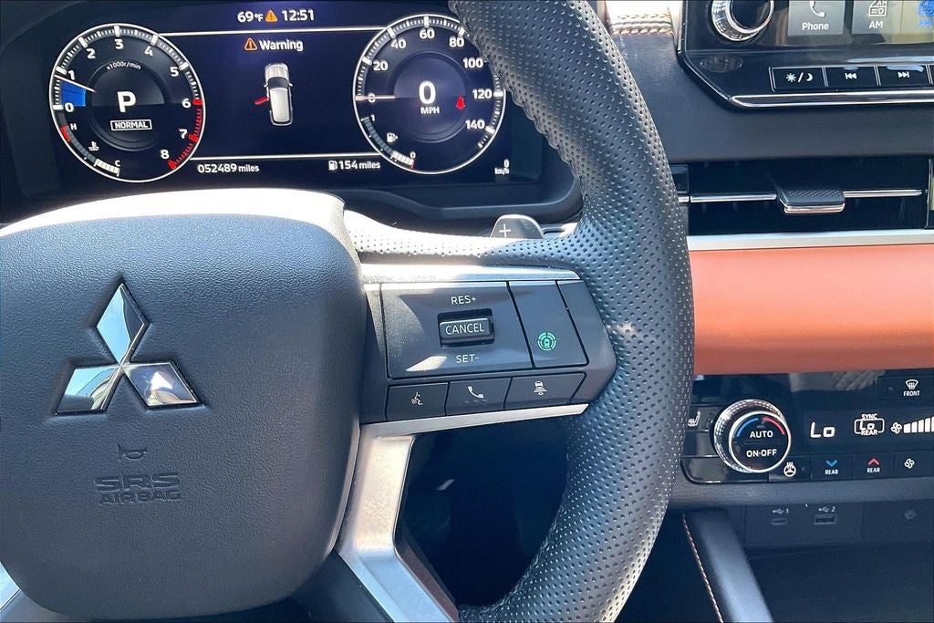 2022 Mitsubishi Outlander SEL Touring