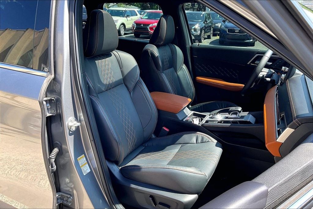2022 Mitsubishi Outlander SEL Touring