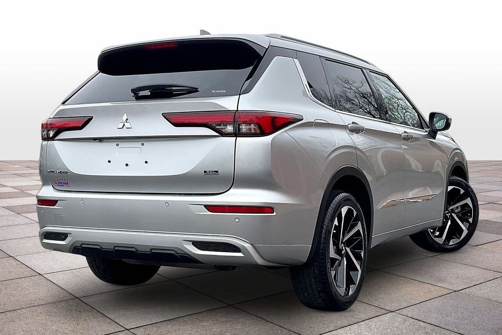2022 Mitsubishi Outlander SEL