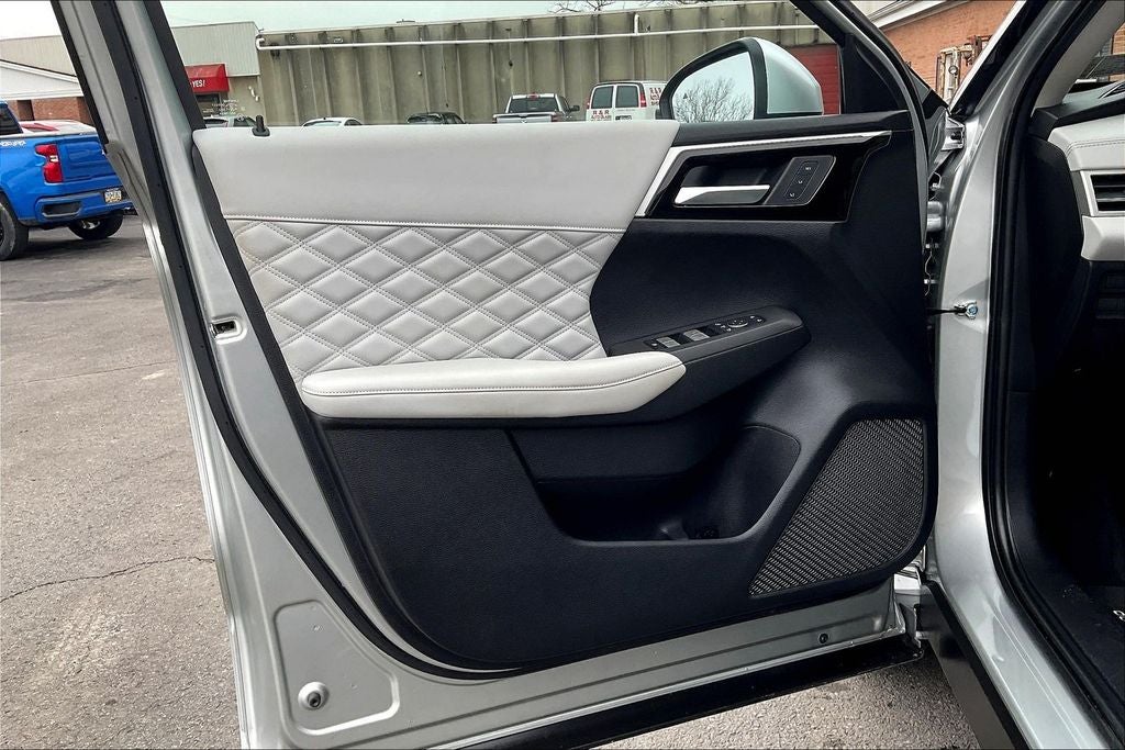 2022 Mitsubishi Outlander SEL