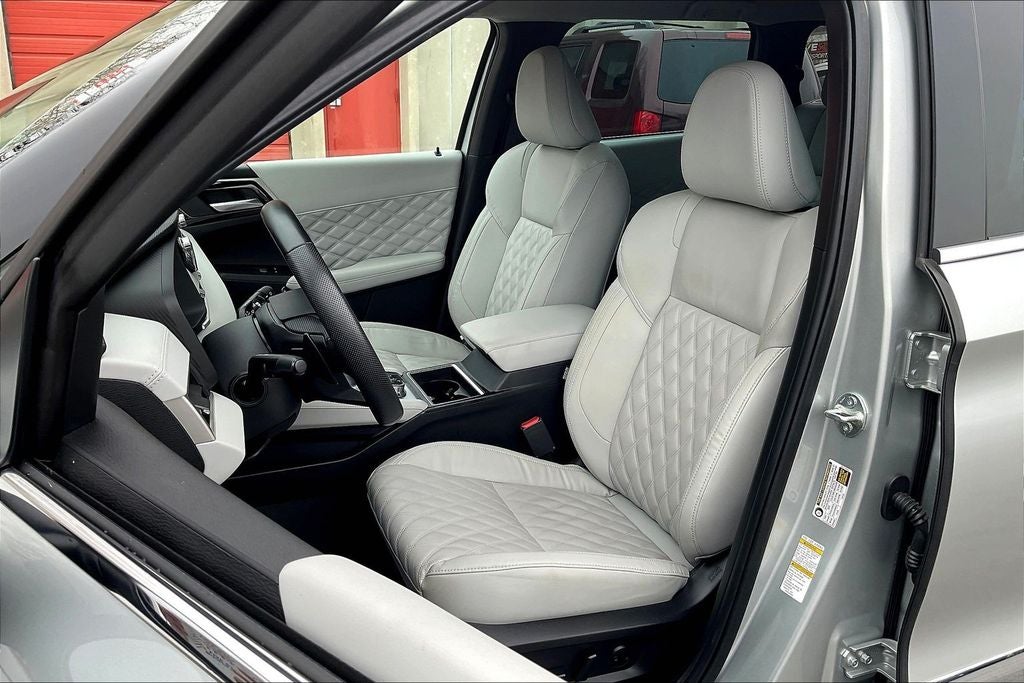 2022 Mitsubishi Outlander SEL