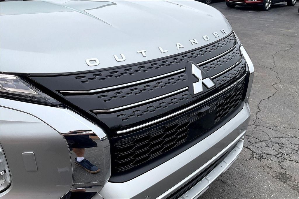 2022 Mitsubishi Outlander SEL