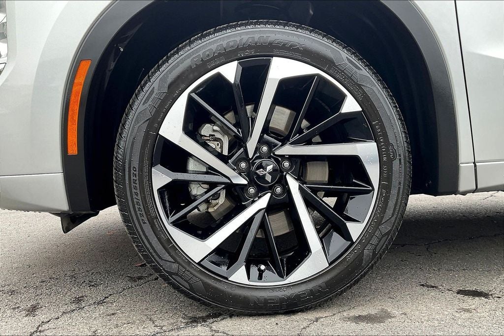 2022 Mitsubishi Outlander SEL