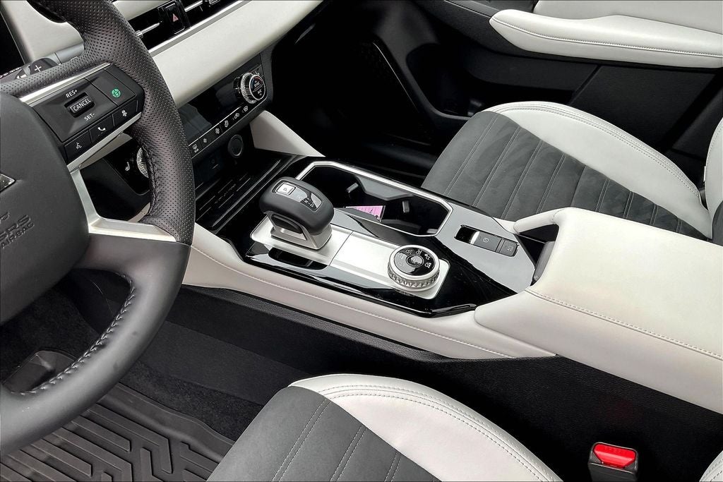 2025 Mitsubishi Outlander SE w/Tech