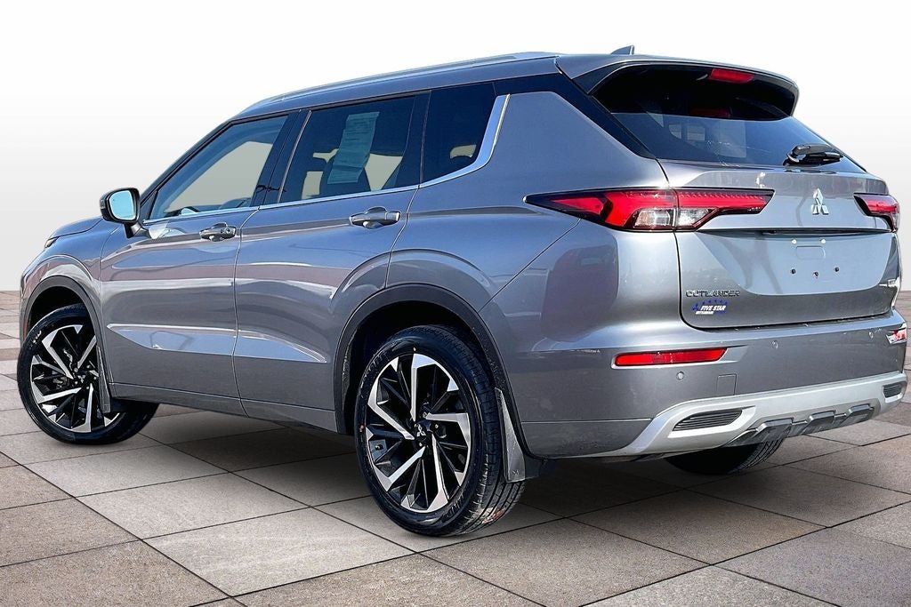 2022 Mitsubishi Outlander SEL