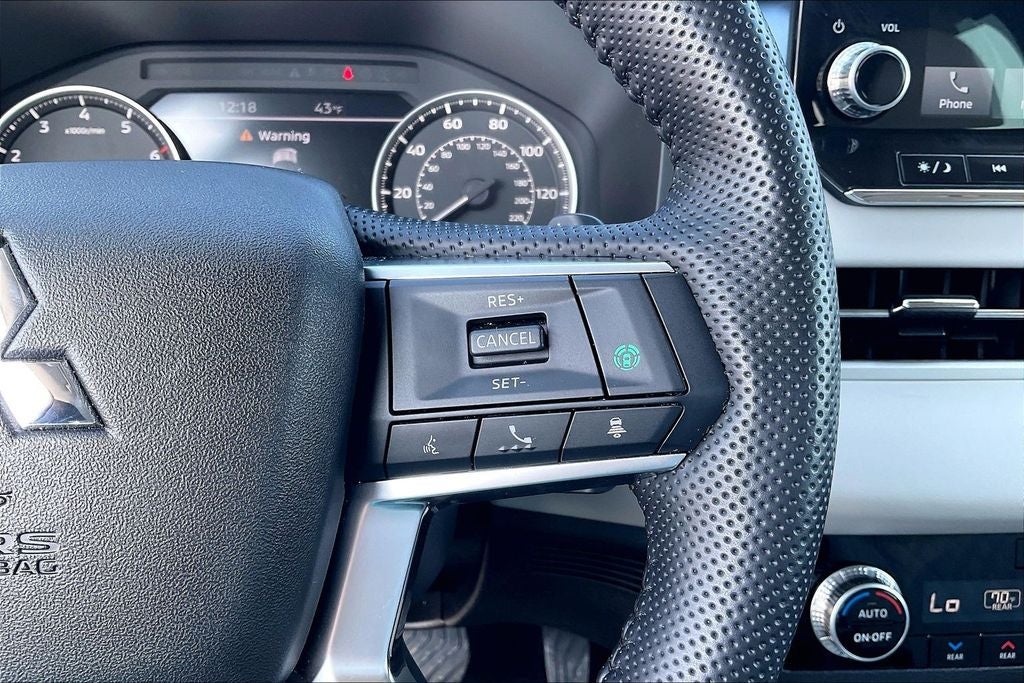 2022 Mitsubishi Outlander SEL