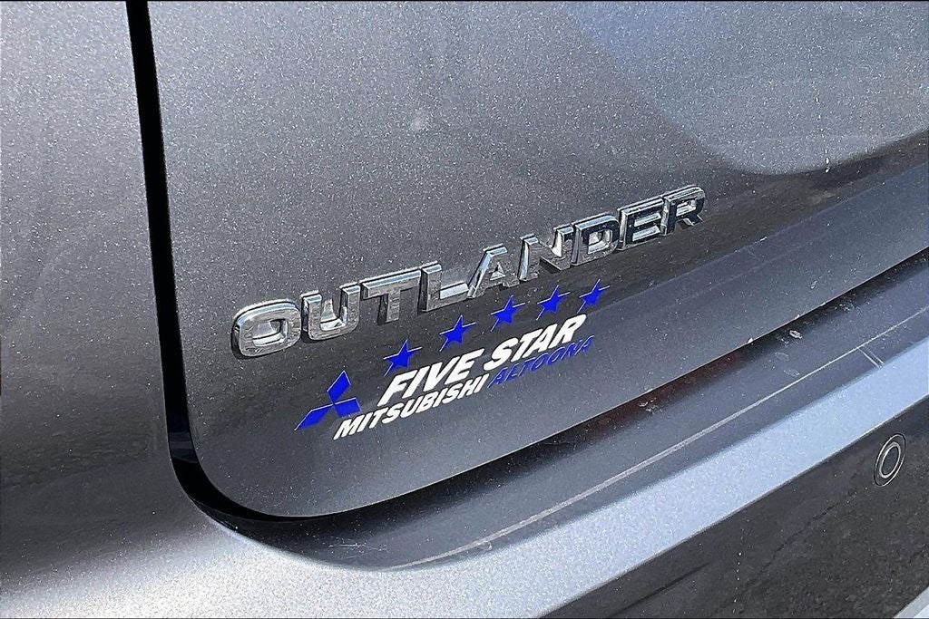 2022 Mitsubishi Outlander SEL