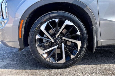 2022 Mitsubishi Outlander SEL