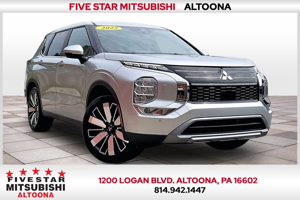 2025 Mitsubishi Outlander SE w/Tech