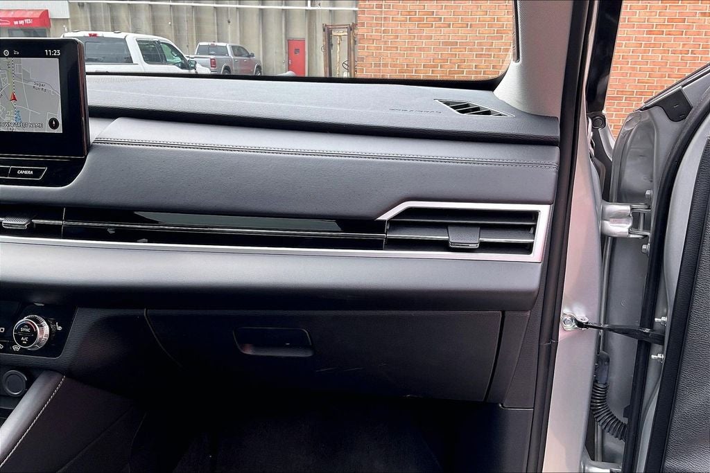 2025 Mitsubishi Outlander SE w/Tech
