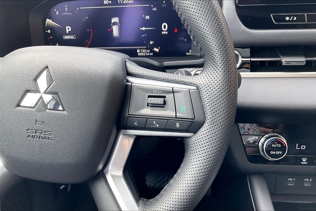 2025 Mitsubishi Outlander SE w/Tech