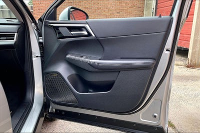 2025 Mitsubishi Outlander SE w/Tech