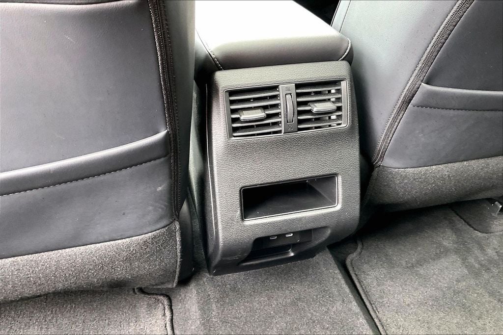 2025 Mitsubishi Outlander SE w/Tech