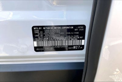 2026 Mitsubishi Outlander LE