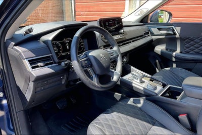 2024 Mitsubishi Outlander SEL Touring