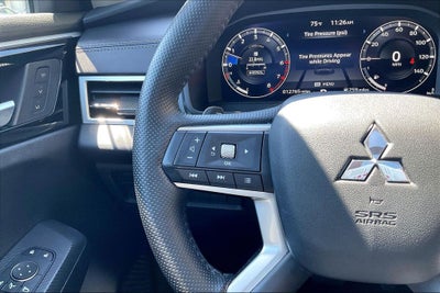 2024 Mitsubishi Outlander SEL Touring
