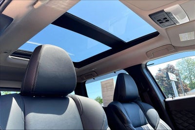 2024 Mitsubishi Outlander SEL Touring