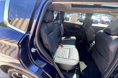 2024 Mitsubishi Outlander SEL Touring