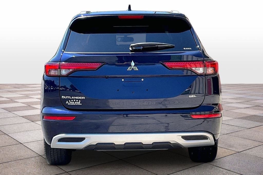 2024 Mitsubishi Outlander SEL Touring
