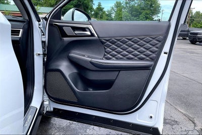 2024 Mitsubishi Outlander SEL