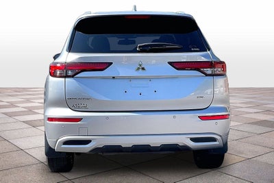 2024 Mitsubishi Outlander SEL