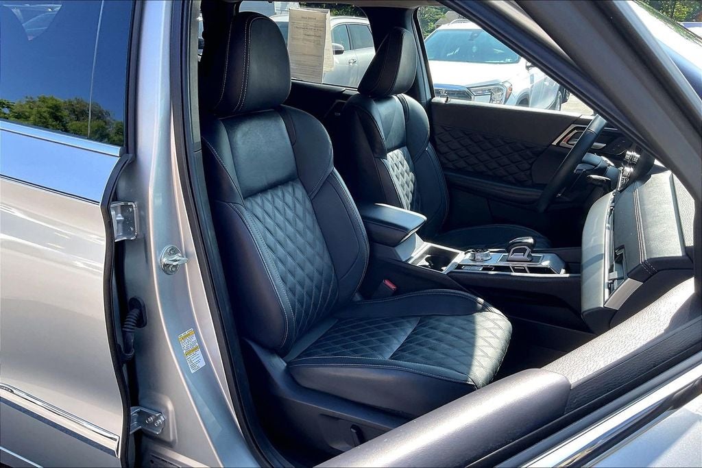 2024 Mitsubishi Outlander SEL