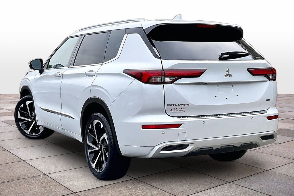 2024 Mitsubishi Outlander SEL