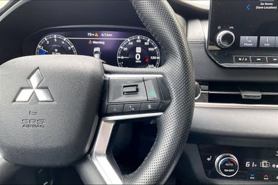 2024 Mitsubishi Outlander SEL