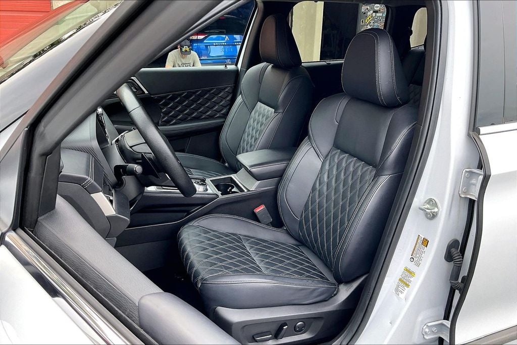 2024 Mitsubishi Outlander SEL
